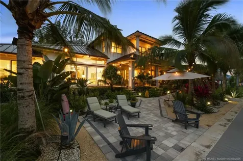 9335 SE Delafield Street Hobe Sound FL 33455