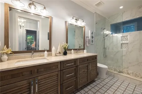 9335 SE Delafield Street Hobe Sound FL 33455