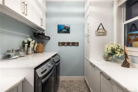 9335 SE Delafield Street Hobe Sound FL 33455