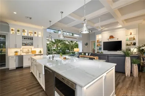 9335 SE Delafield Street Hobe Sound FL 33455