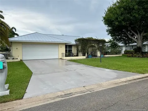 1813 SE Granada Lane Stuart FL 34996