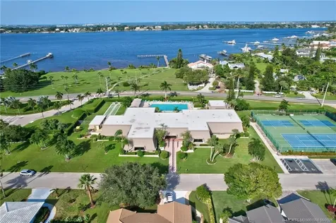 1813 SE Granada Lane Stuart FL 34996