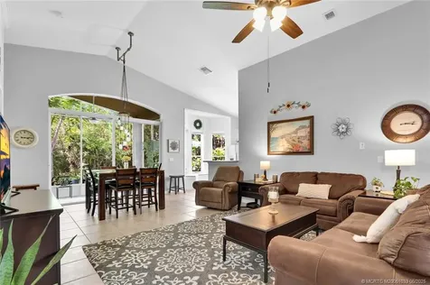 6136 Spring Lake Terrace Fort Pierce FL 34951