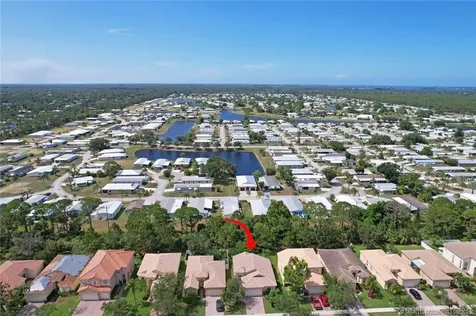 6136 Spring Lake Terrace Fort Pierce FL 34951