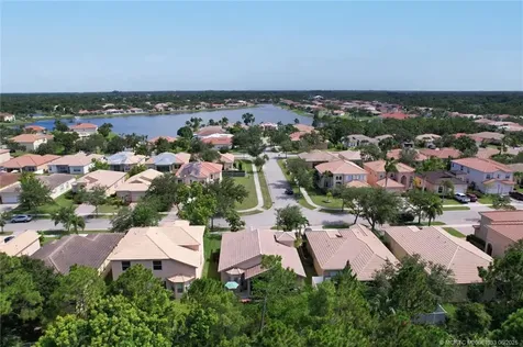 6136 Spring Lake Terrace Fort Pierce FL 34951