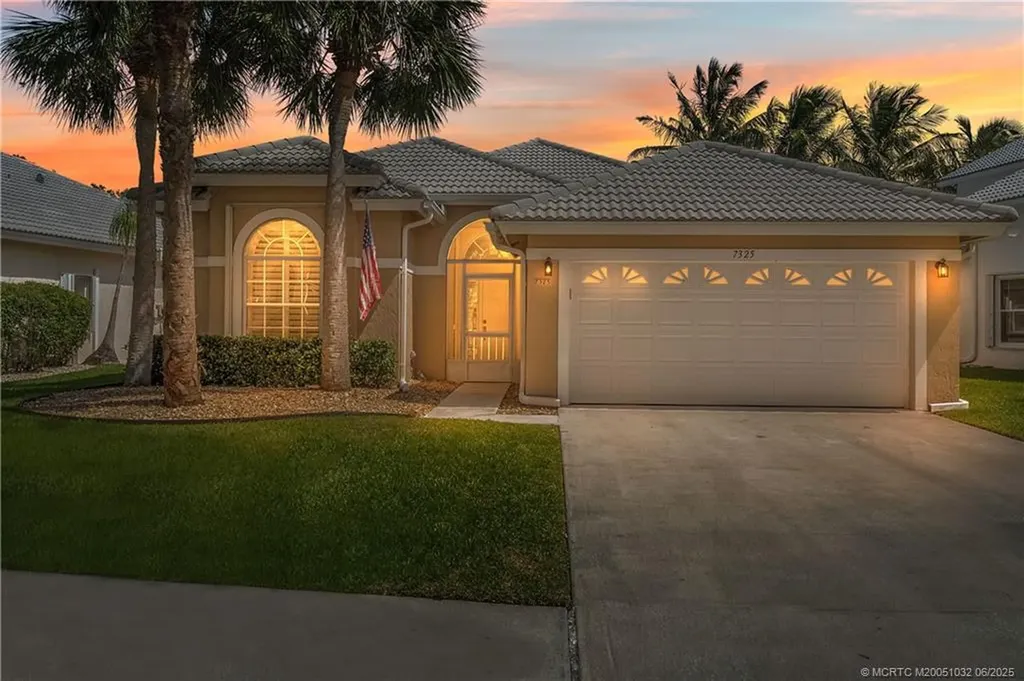 7325 SE Seagate Lane Stuart FL 34997