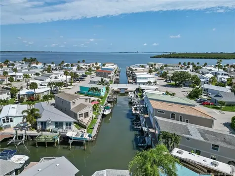 104 Nettles Boulevard Jensen Beach FL 34957
