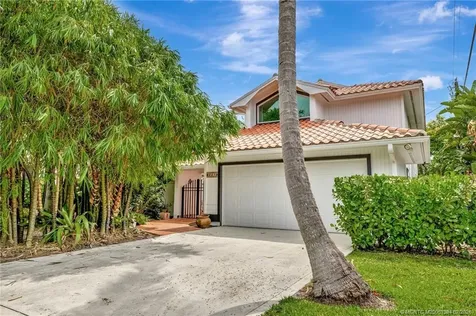 221 SE Coconut Avenue Stuart FL 34996