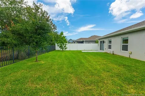 3639 Sapphire Hollow Way Fort Pierce FL 34981