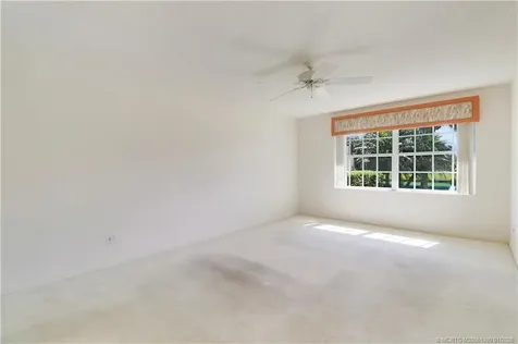 1260 NW Bentley Circle Port St Lucie FL 34986