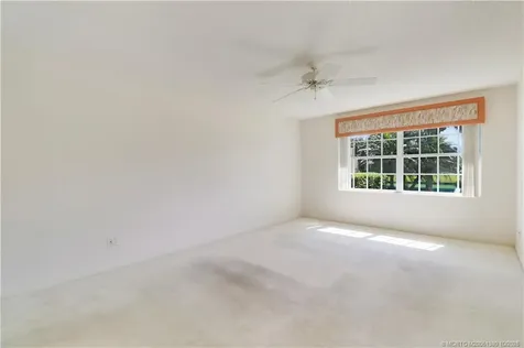 1260 NW Bentley Circle Port St Lucie FL 34986