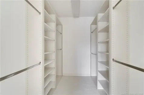 1260 NW Bentley Circle Port St Lucie FL 34986