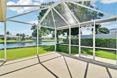 1260 NW Bentley Circle Port St Lucie FL 34986
