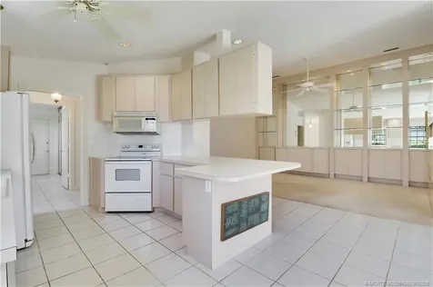 1260 NW Bentley Circle Port St Lucie FL 34986