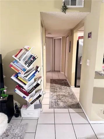 1537 SE Royal Green Circle Port St Lucie FL 34952