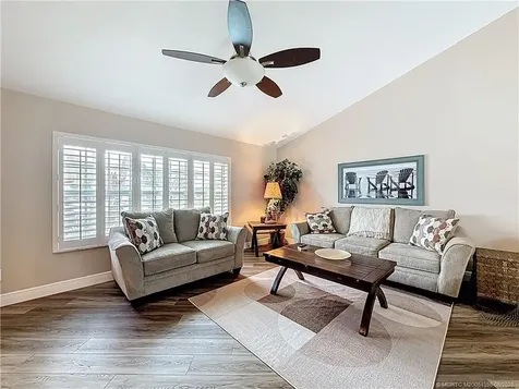 2082 SE Pyramid Road Port St Lucie FL 34952