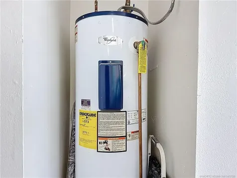 2082 SE Pyramid Road Port St Lucie FL 34952