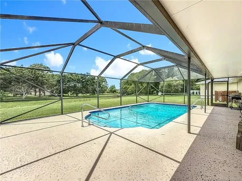 2082 SE Pyramid Road Port St Lucie FL 34952