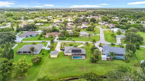 2082 SE Pyramid Road Port St Lucie FL 34952