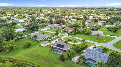 2082 SE Pyramid Road Port St Lucie FL 34952