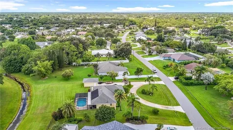 2082 SE Pyramid Road Port St Lucie FL 34952