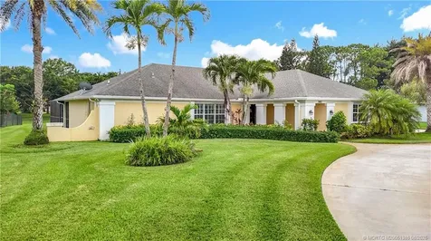 2082 SE Pyramid Road Port St Lucie FL 34952