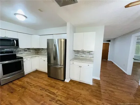 5213 Hummingbird Way Fort Pierce FL 34951