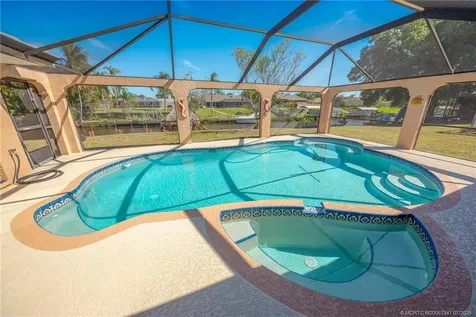 382 S Naranja Avenue Port St Lucie FL 34983