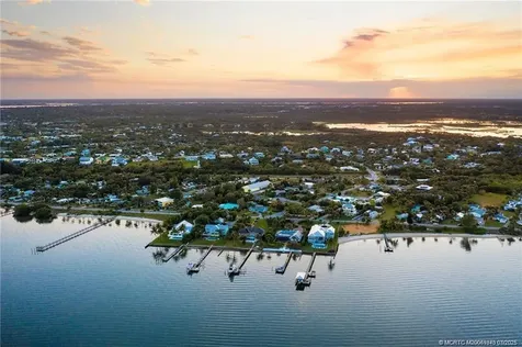 94 NE Elderberry Terrace Jensen Beach FL 34957