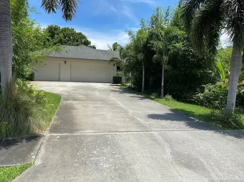 94 NE Elderberry Terrace Jensen Beach FL 34957