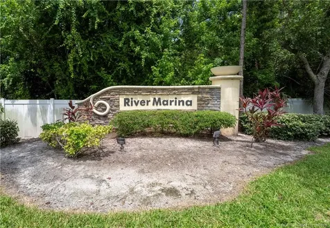 9446 SW Purple Martin Way Stuart FL 34997