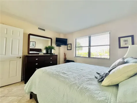 4250 N Highway A1a Fort Pierce FL 34949