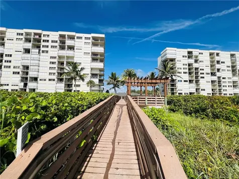 4250 N Highway A1a Fort Pierce FL 34949