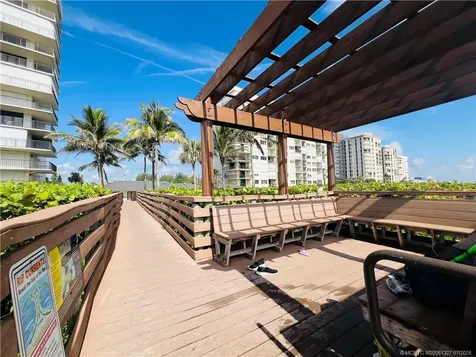 4250 N Highway A1a Fort Pierce FL 34949