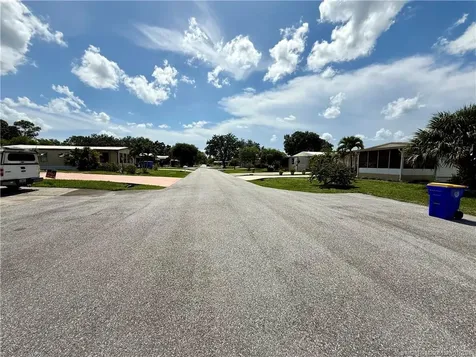 2574 SW Monarch Trail Stuart FL 34997