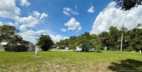 2574 SW Monarch Trail Stuart FL 34997