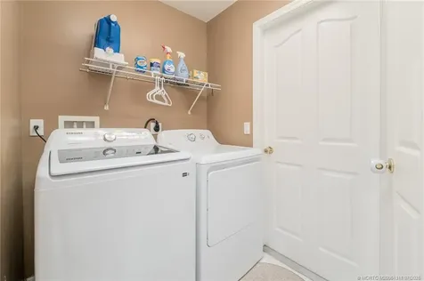 533 SW Kaabe Avenue Port St Lucie FL 34953