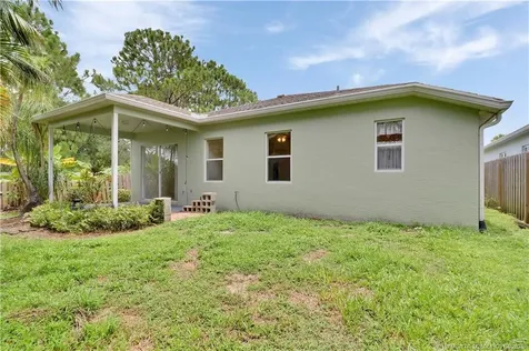 4735 SE Winter Haven Court Stuart FL 34997