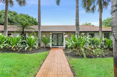 4 Copaire Road Sewalls Point FL 34996