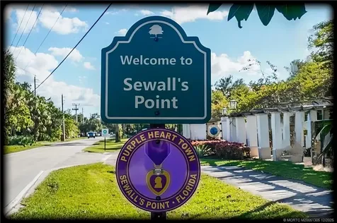 4 Copaire Road Sewalls Point FL 34996