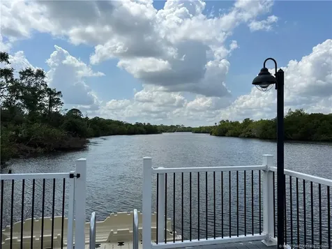 4713 SW Briarwood Court Stuart FL 34997