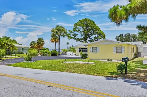 4133 NE Skyline Drive Jensen Beach FL 34957