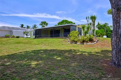 4133 NE Skyline Drive Jensen Beach FL 34957