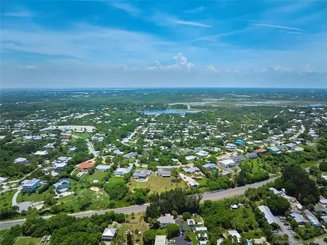 4133 NE Skyline Drive Jensen Beach FL 34957