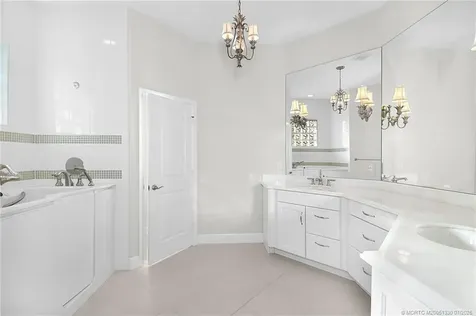 1147 NW Mossy Oak Way Jensen Beach FL 34957