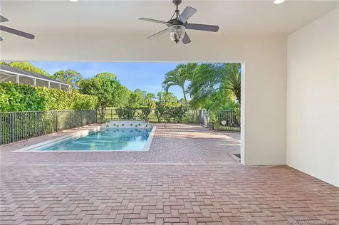 1147 NW Mossy Oak Way Jensen Beach FL 34957
