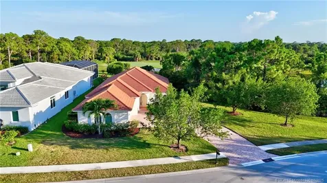 1147 NW Mossy Oak Way Jensen Beach FL 34957