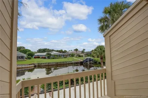 1102 SE Mitchell Avenue Port St Lucie FL 34952