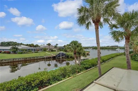 1102 SE Mitchell Avenue Port St Lucie FL 34952