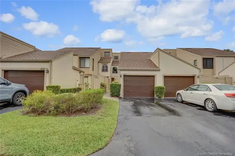 1102 SE Mitchell Avenue Port St Lucie FL 34952